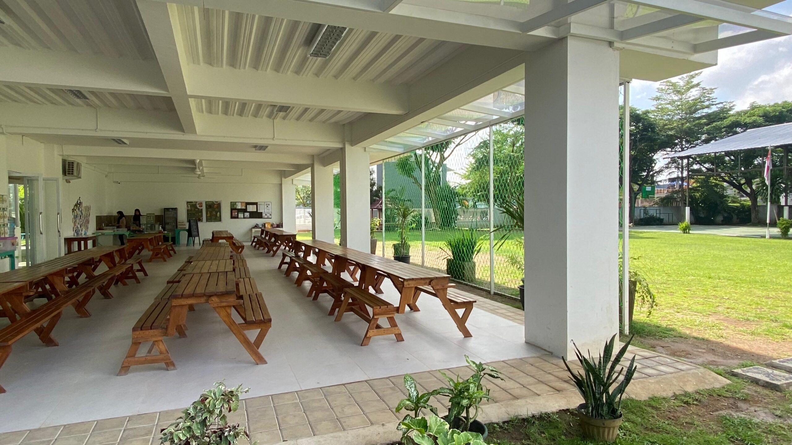 WhatsApp Image 2025-10-21 at 09.41.20 (4)