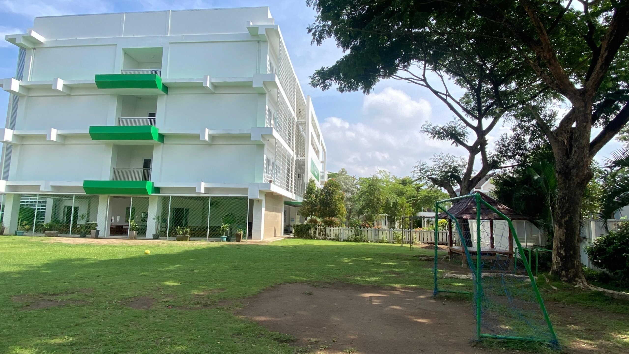 WhatsApp Image 2025-10-21 at 09.41.21 (4)