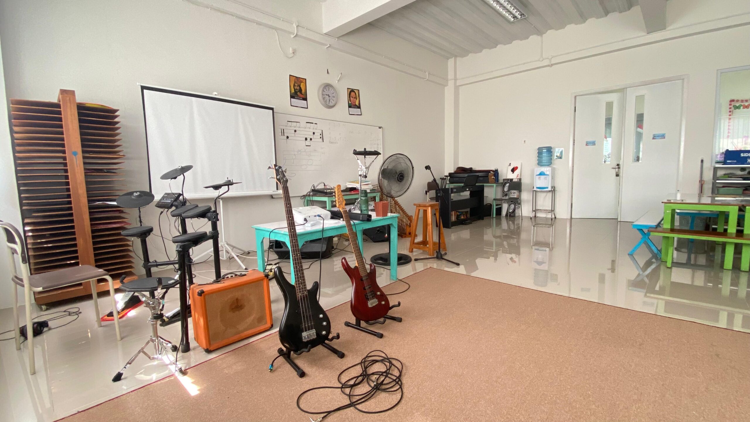 WhatsApp Image 2025-10-21 at 09.41.21