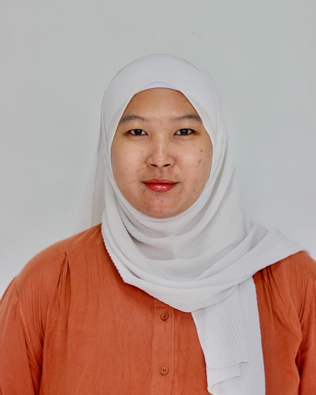 Ibu Aini 