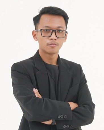 Pak Helmi